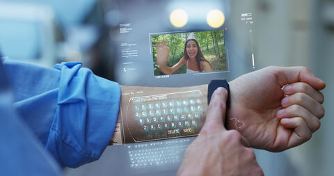 25 Mobile Wearables
